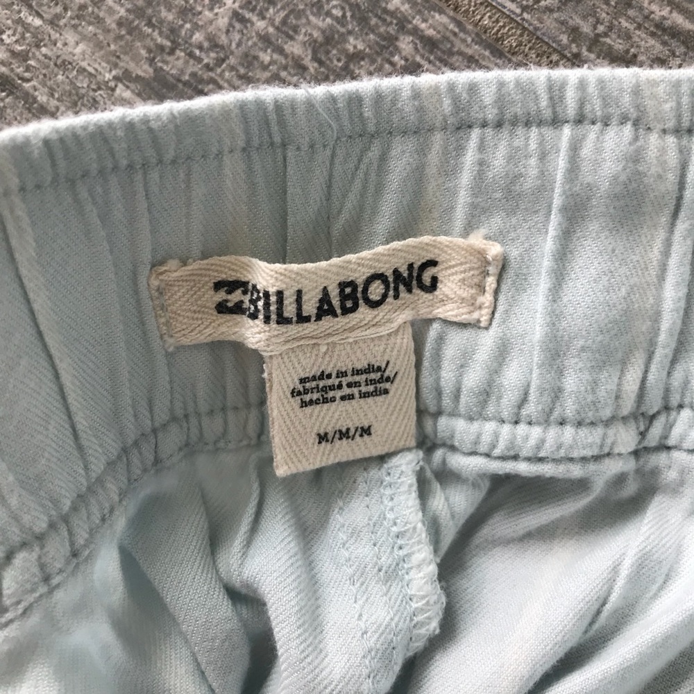 π₯π₯BILLABONG - CASUAL CROP PANTSπ₯π₯ - Picture 8 of 8